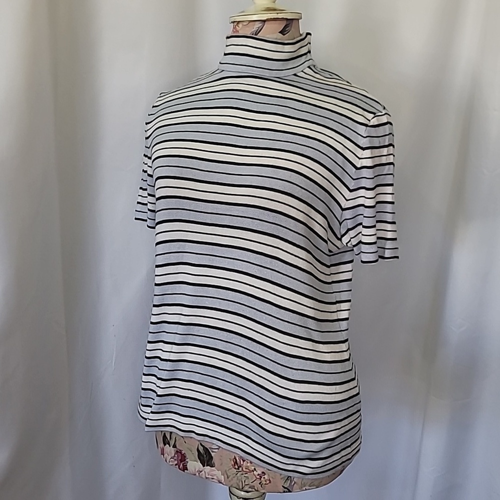 ST. JOHNS SPORT Striped Mock Neck Half Sleeve top